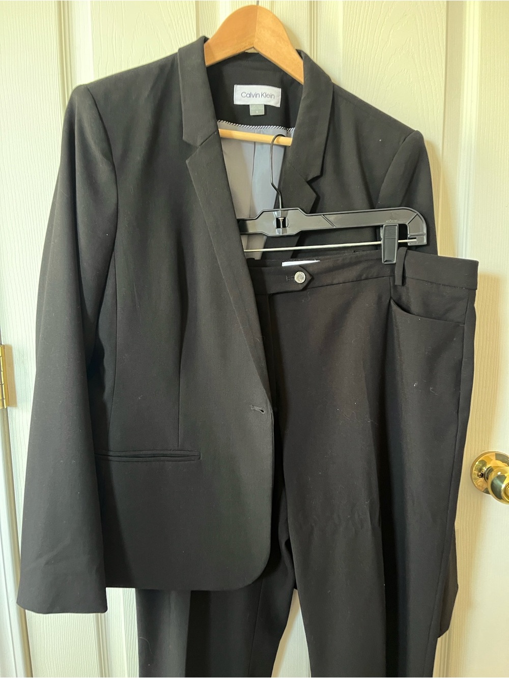 Calvin Klein Black Suit Jacket 16, Pants 14, Polyester Rayon